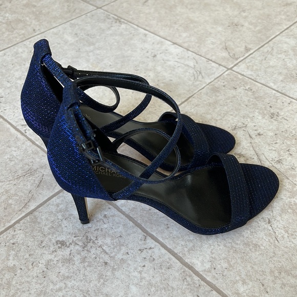 MICHAEL Michael Kors Ava Mid Sandals - Picture 4 of 5